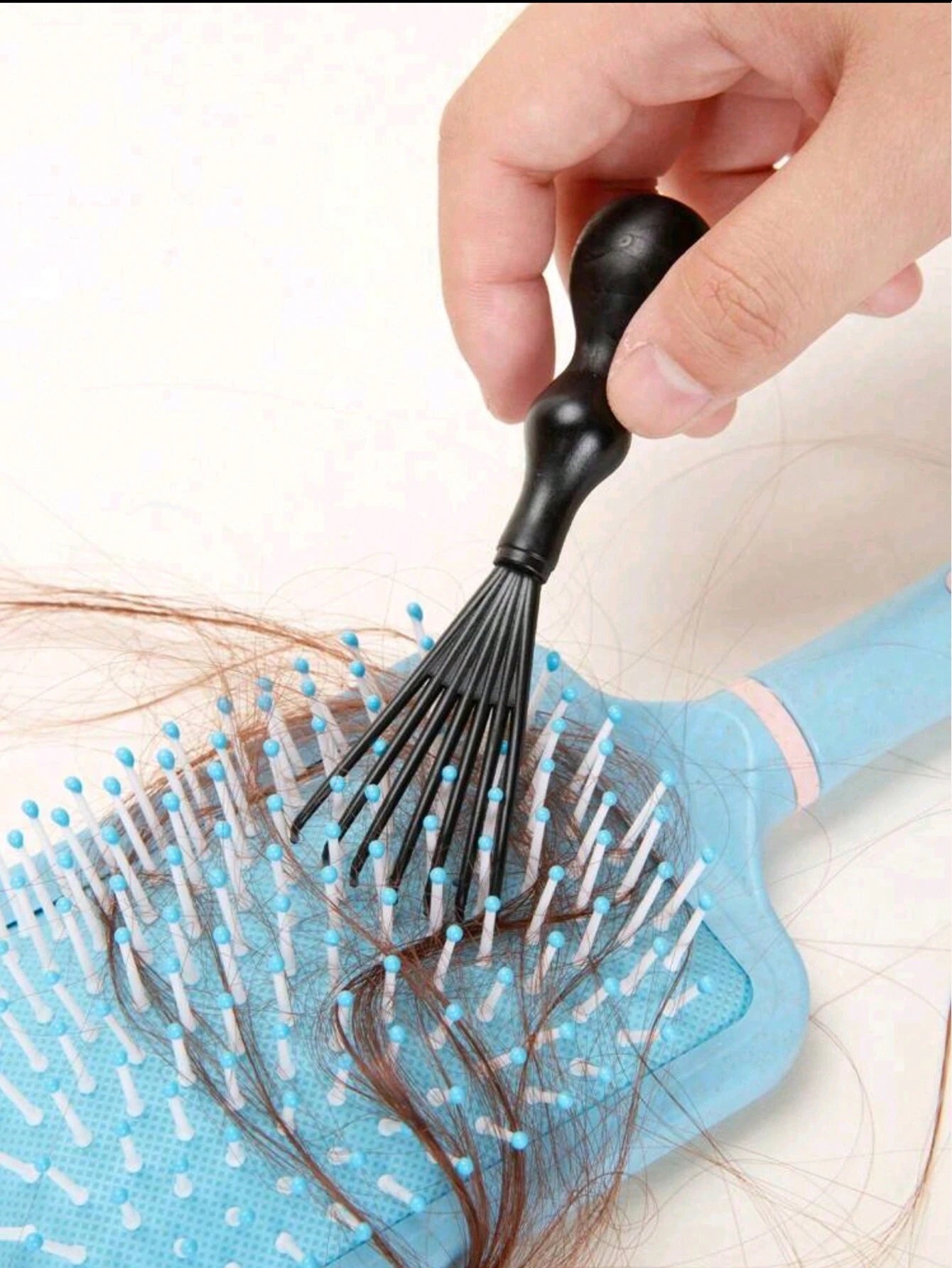 1pc Hair Cleaning Brush, Hair Removal Comb With Cushion, Round Cylinder Brush Cleaning Tool (Size: 10cm/3.94in)