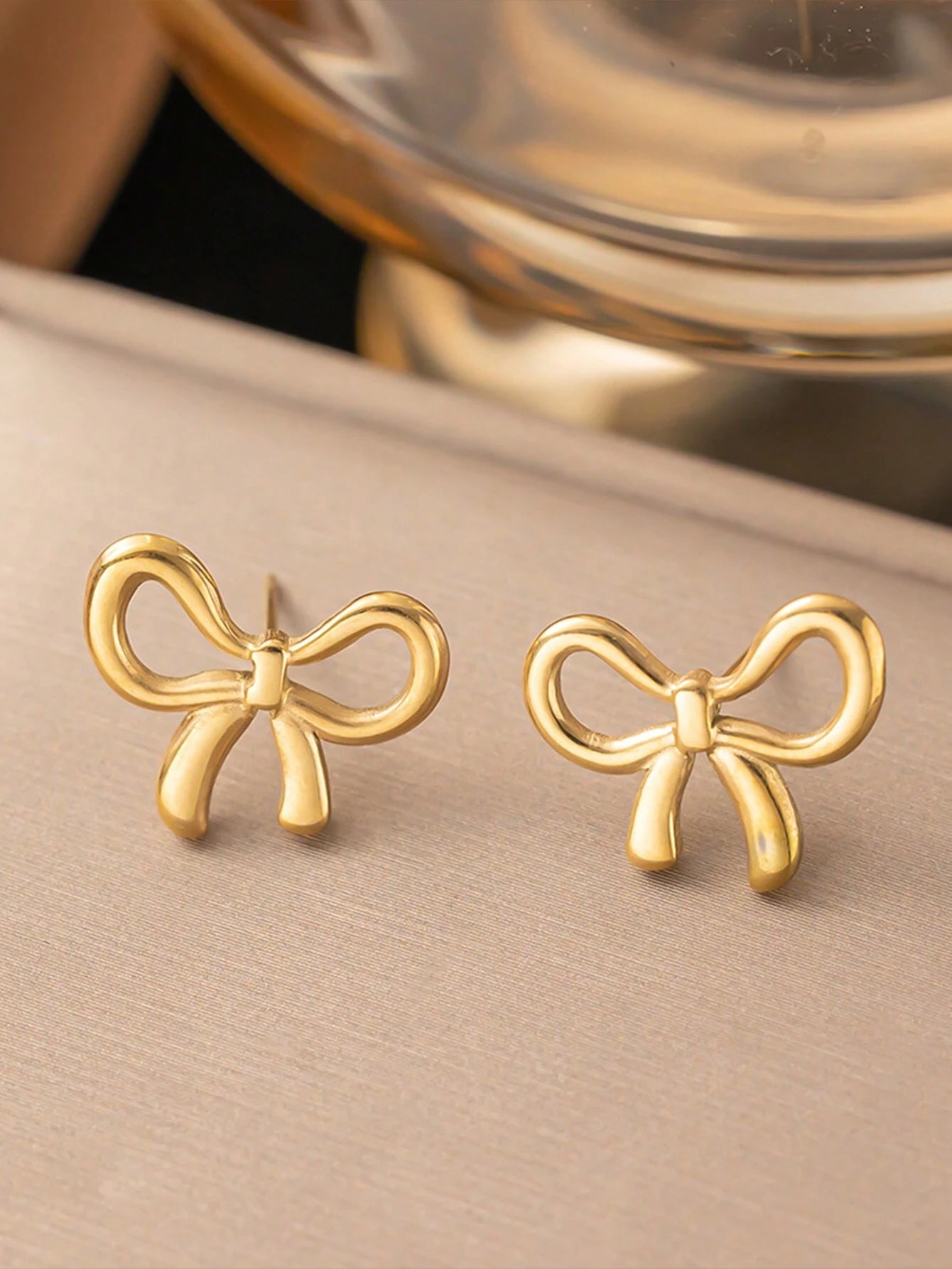 New Bowknot Stainless Steel Necklace + Bracelet + Earrings Set Women Fashion Minimalist Jewelry Set Suitable For Daily Wear