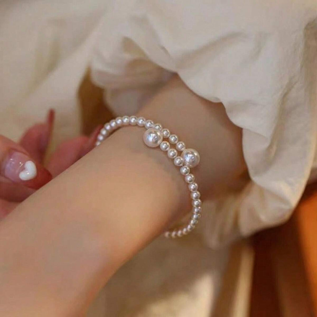 1pc French Vintage Pearl Bracelet, Elegant & Chic Ladylike Design With Simple Versatility, An Advanced Niche Item, Perfect Gift For Girlfriend Or Bestie