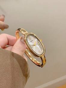 pc Square Gold Women's Quartz Watch Bracelet, Minimalist Fashion Elegant, Suitable For Daily Wear, Best Choice For Holiday Gift .