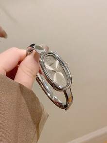 pc Square Gold Women's Quartz Watch Bracelet, Minimalist Fashion Elegant, Suitable For Daily Wear, Best Choice For Holiday Gift .