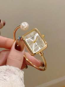 pc Square Gold Women's Quartz Watch Bracelet, Minimalist Fashion Elegant, Suitable For Daily Wear, Best Choice For Holiday Gift .