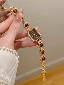 pc Square Gold Women's Quartz Watch Bracelet, Minimalist Fashion Elegant, Suitable For Daily Wear, Best Choice For Holiday Gift .