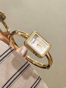 pc Square Gold Women's Quartz Watch Bracelet, Minimalist Fashion Elegant, Suitable For Daily Wear, Best Choice For Holiday Gift .