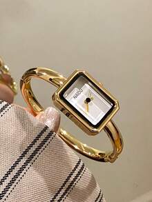 pc Square Gold Women's Quartz Watch Bracelet, Minimalist Fashion Elegant, Suitable For Daily Wear, Best Choice For Holiday Gift .