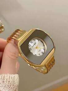 pc Square Gold Women's Quartz Watch Bracelet, Minimalist Fashion Elegant, Suitable For Daily Wear, Best Choice For Holiday Gift .